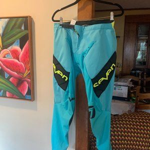 Seven7 Zero BMX or Motocross Racing Pants Size 30 SHIPS FAST FOR HOLIDAYS